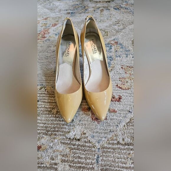 Michael Kors Mustard Color Heels, Size 7.5, Excellent Condition, Like New - Picture 6 of 6